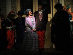 Lady Windermere´s Fächer (2013)