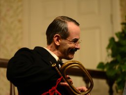 Arsen und Spitzenhäubchen (2014)