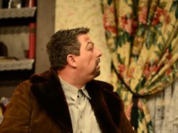 Arsen und Spitzenhäubchen (2014)