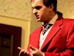 Arsen und Spitzenhäubchen (2014)