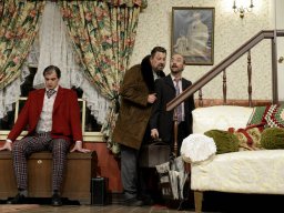 Arsen und Spitzenhäubchen (2014)