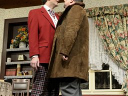 Arsen und Spitzenhäubchen (2014)