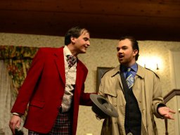 Arsen und Spitzenhäubchen (2014)