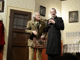 Arsen und Spitzenhäubchen (2014)