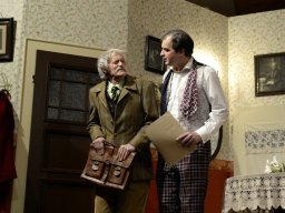 Arsen und Spitzenhäubchen (2014)