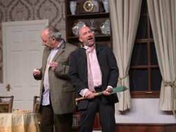 Arsen und Spitzenhäubchen (2025)