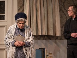 Arsen und Spitzenhäubchen (2025)